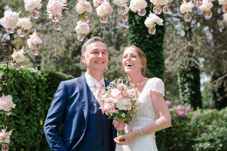 La Catrache: un mariage intime simple et raffiné