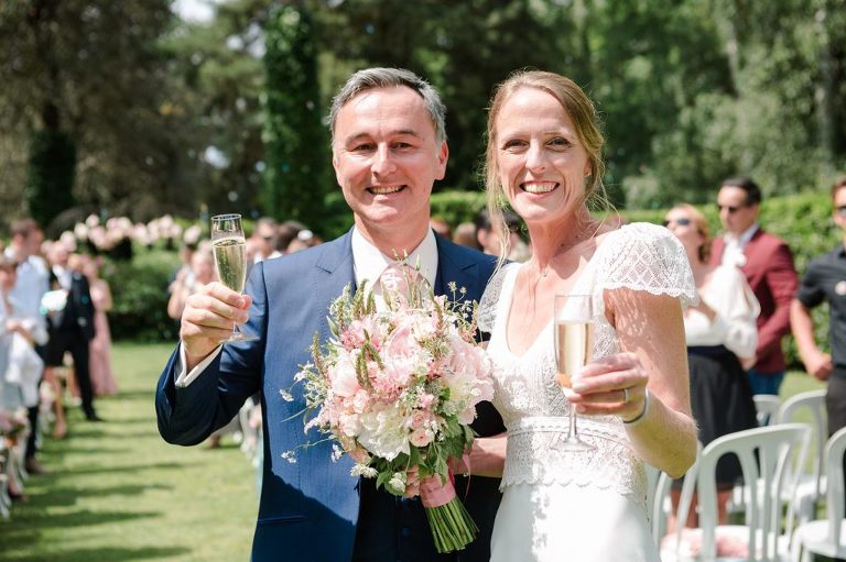 La Catrache: un mariage intime simple et raffiné