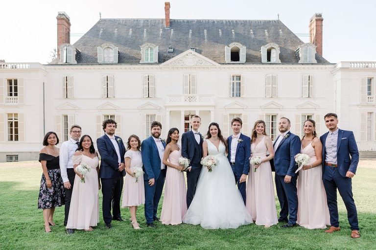 Les photos de groupe sont un incontournable du mariage